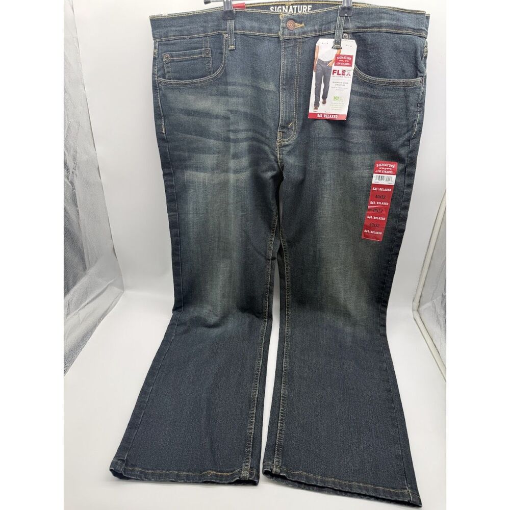 Signature by Levi Strauss & Co. Gold Label Men's Relaxed Fit Flex Jeans 40 x 32